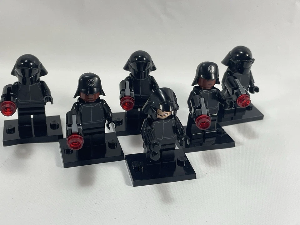 Lego Star Wars Mini Figure Lot Of 6 First Order Imperial Officer w/ Blasters - Image 1 of 4