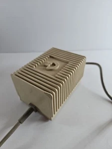 Genuine Commodore 64 / C64 U.K. Power Supply 251053-15 Tested - Picture 1 of 3