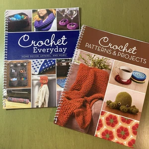 Lot of 2 books Crochet Everyday & Crochet Patterns and Projects spiral bound - Picture 1 of 24