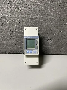 Janitza B21 311-10J MID Energy AC Meter / Janitza B21 Wechselstromzähler - Picture 1 of 4