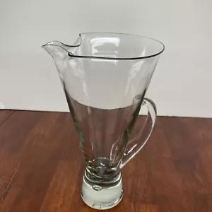 Vintage Clear Glass Pitcher Jug Martini Mixing Pulled Handle Ice Catch Spout 9" - Picture 1 of 10