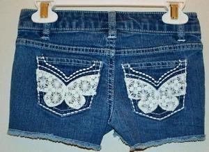 $24 NWT ☀BLUE JEAN SHORTS☀ Sz 5 DENIM BUTTERFLY CROCHET Sonoma Girls New - Picture 1 of 2
