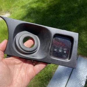 ⏰️ 1995-2004 Toyota Tacoma Dash  Digital Clock Display 83910-35020 OEM - Picture 1 of 4