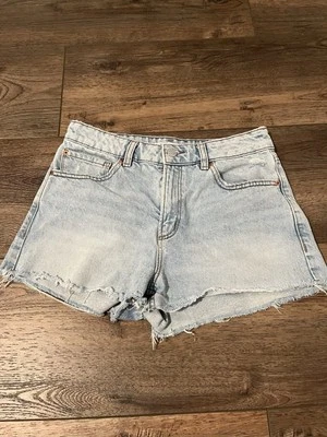 Pantalones cortos de mezclilla Garage para mujer talla 5/27 azul claro corte desgastado tiro alto Foto 1 de 4