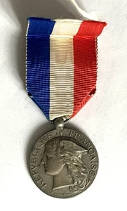 Frankreich, Französische Ehrenmedaille für Epidemien in Silber benannt & datiert 1907 - Bild 1 von 2