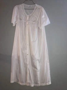 VANITY FAIR Granny’s House Dress Robe Size L Light Pink, Lace Trim 🇺🇸USA Made - Picture 1 of 9