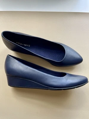 Easy Spirit Navy Blue Leather Wedge Pumps Women’s Size 7.5M Comfort Work Shoes - Image 1 of 4