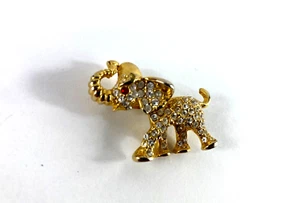 Vintage Elephant Brooch Pin Crystal Rhinestones Gold Tone Unsigned 1 1/2" x 1" - Picture 1 of 4