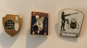 Lote de 3 Alfileres de Solapa de Boliche De Colección Tazón-O-Mat 200 Juego de Equipo Alto Belleview - Imagen 1 de 4