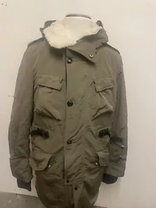 MA.STRUM MA1105 Herren Quilt gefütterte Jacke Größe Medium brandneu mit Etikett - Bild 1 von 6