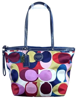 Bolso Coach Multicolor Signature Estampado Bufanda F15183 Foto 1 de 4