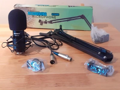 Neewer NW-700 Professional Studio Recording Condenser Microphone + Cable & Stand - Image 1 of 4