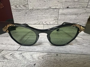 Vintage 40’s- 1950's Style Sunglasses Black/green Detailed Green Lense - Picture 1 of 10