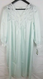Vintage NWT Miss Dior Fleece Lined Nightgown  L Lace Union Made Cottage Grandma - Picture 1 of 8