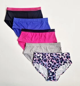 Girls Knickers Active Sports PE Yoga M & L Briefs Underwear - Picture 1 of 19