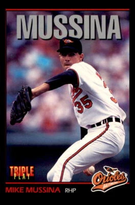 1993 Triple Play #13 Mike Mussina - Image 1 of 2