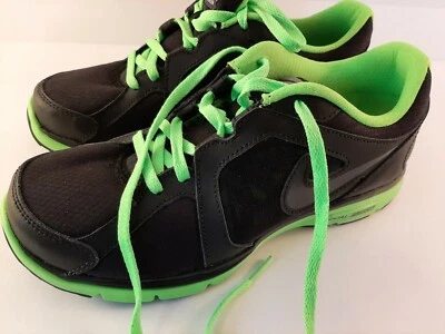 Zapato Nike Dual Fusion para niños (nuevo) talla 4,5 años Foto 1 de 4