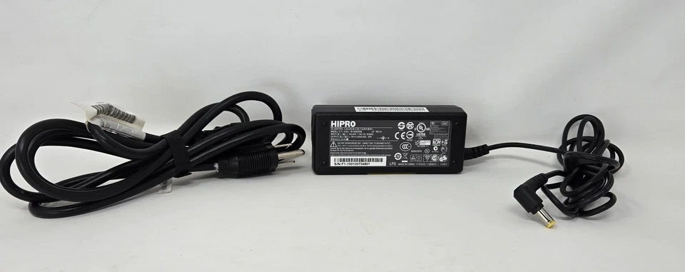 HIPRO 65 Watt AC Adapter HP-A0652R3B For Gateway HP Dell Acer Laptops Open Box - Image 1 of 4