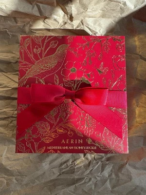 Juego de regalo de madreselva mediterránea AERIN de Estée Lauder - Nuevo / Nunca abierto  Foto 1 de 4