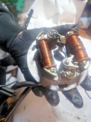 Suzuki TS50 1972 estator/alternador/generador/placa de puntos # TS50-39201 Foto 1 de 4