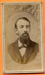 CDV Newark, OH, Portrait of a Young Man, by Chase, circa 1870s Backstamp - Picture 1 of 3