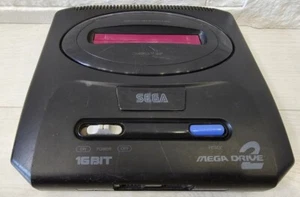 Vintage Sega Mega Drive 2 16 bit Retro Computer Game TV Console 1990s for repair - Picture 1 of 13
