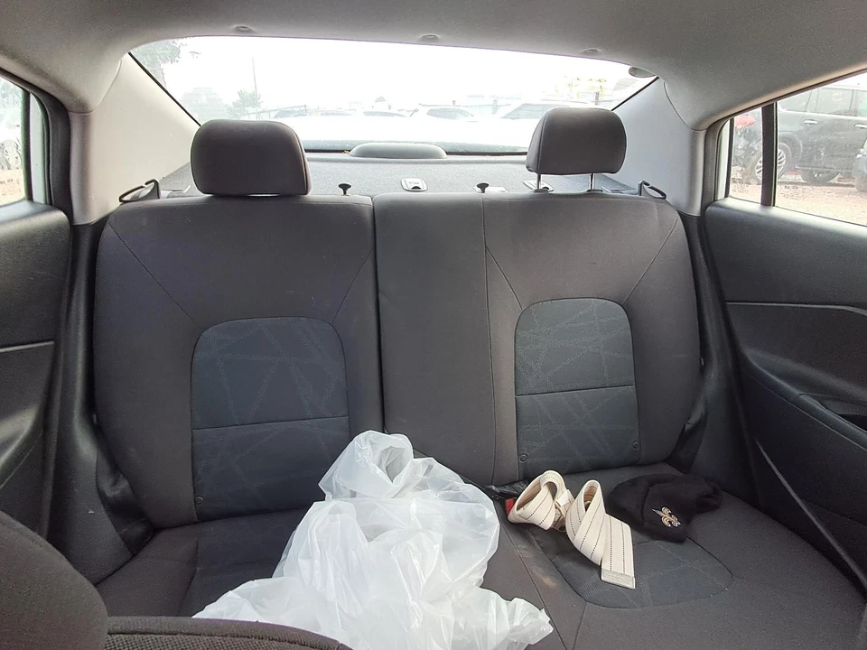 Used Seat Rear fits: 2016 Kia Rio  Grade A Foto 1 de 4