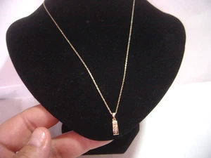 Superb vintage Solid 9ct Yellow Gold Pendant &Real Diamonds- 20'' Twisted chain - Picture 1 of 22