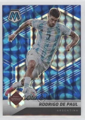 2021-22 Panini Mosaic FIFA Road to World Cup Reactive Blue Prizm Rodrigo de Paul - Image 1 of 2