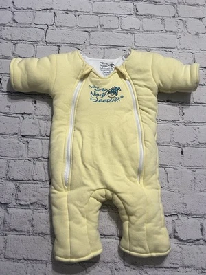 Pijama Baby Merlin’s Magic - Swaddle Transition Talla S 3-6M (12-18 libras) Foto 1 de 4