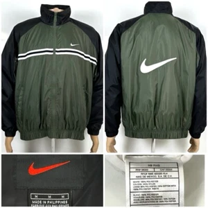 Nike Giacca Uomo Vintage Foderata Big Center Swoosh Spell Out Verde Nero MEDIA - Foto 1 di 13