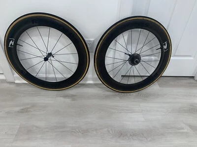 Juego de ruedas de freno de llanta cubierta de carbono Reynolds 72 Aero Shimano/SRAM 10 velocidades Cass Foto 1 de 4