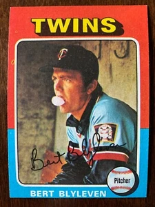 1975 Topps Baseball Card BERT BLYLEVEN #30 HOF Minnesota Twins EX+ to NRMT - Bild 1 von 2