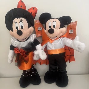 Disney Mickey & Minnie Mouse Halloween Grüße in Vampir & Hexe Kostümen Neu mit Etikett - Bild 1 von 9