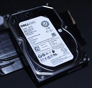 Dell EMC Exos 7E10 4TB 7.2K RPM SAS HD ST4000NM019B - Photo 1/2