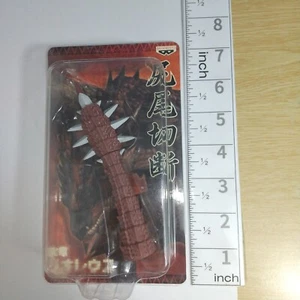 Penna da taglio coda A76450 Monster Hunter 5° anniversario Ichiban Kuji Rathalos - Foto 1 di 4
