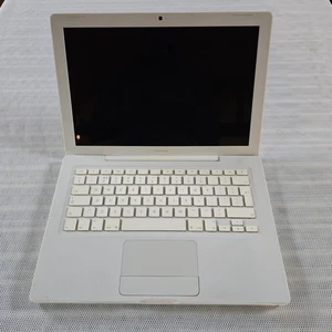 Macbook A1181 EMC 2242, Core Duo,13.3", NO HDD, 2GB RAM, SPARE OR REPAIR (229) - Picture 1 of 22