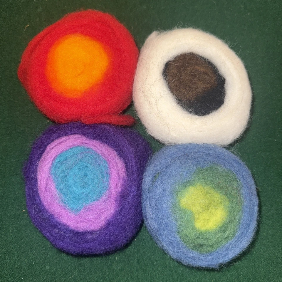 Wool Roving Fiber Needle Felting 4 Rolls Multicolor - Image 1 of 1