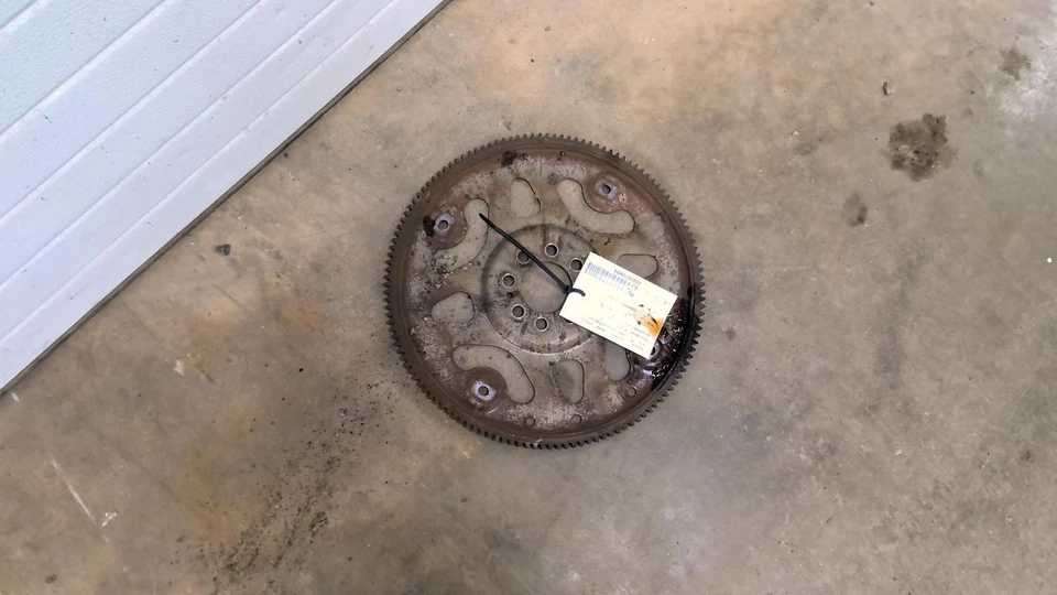 Volante/placa flexível transmissão automática 4,7L compatível com 00-07 DURANGO 675503 - Imagem 1 de 4