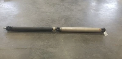 19 TOYOTA TUNDRA 4.6L 4X2 REAR DRIVE SHAFT - Image 1 of 4