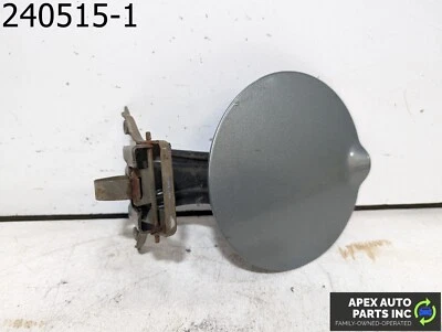 OEM 2005 Ford Freestyle Fuel Tank Filler Door Gas Flap Foto 1 de 4