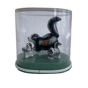 Vintage Bone China Miniature Skunk Family Figurine Set of 3 Mom 2 Babies Japan - Picture 1 of 4