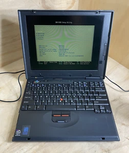 Portatile VINTAGE IBM ThinkPad 570 13" Intel Pentium 2/BOOTS TO BIOS LEGGERE - Foto 1 di 16