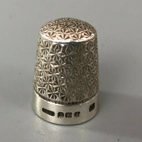 Art Deco Silver Thimble HG&S Birmingham 1925 Size 18 AZX Cover
