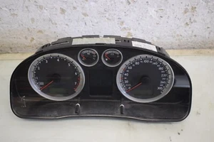 Tacho VW Passat 3BG W8 MFA Tachometer 3B7920846D 300km/h Kombiinstrument 469001 - Picture 1 of 7