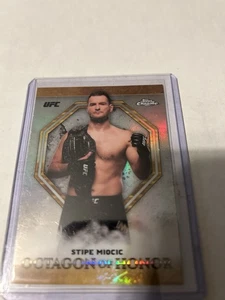 2019 Topps Chrome  UFC Stipe Miocic Octagon Of Honor - Picture 1 of 2