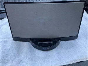 Docking station Bose Dock Sound Link non testata perché non ho cavo alimentazione - Foto 1 di 10
