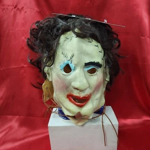 Texas Chainsaw Massacre Leatherface Pretty Woman Maske (Vinyl) - Süßes oder Saures - Bild 1 von 23