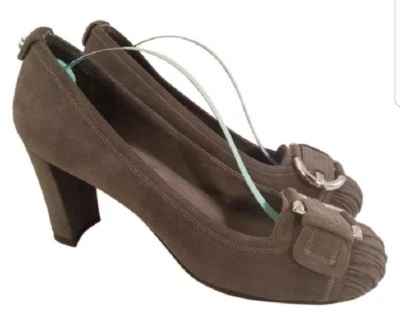 Zapatos de salón mujer Stuart Weitzman gamuza gris hebilla talla 7,5M como nuevos  Foto 1 de 4
