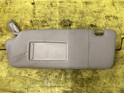 Volkswagen T Roc 2018-2021 parasol lateral de pasajeros 8P0857551 Foto 1 de 3